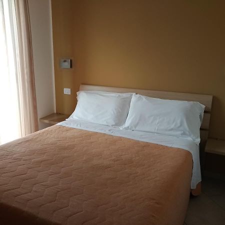 Residence Ilario Suite Hotel Riccione Zewnętrze zdjęcie
