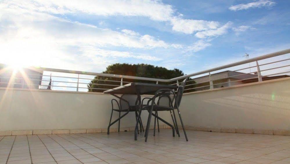 Residence Ilario Suite Hotel Riccione Zewnętrze zdjęcie